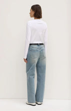 Load image into Gallery viewer, Lyla LS Tee White
