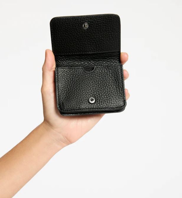 Miles away wallet Black