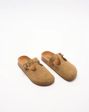 Load image into Gallery viewer, Miles Mule - Light Tan
