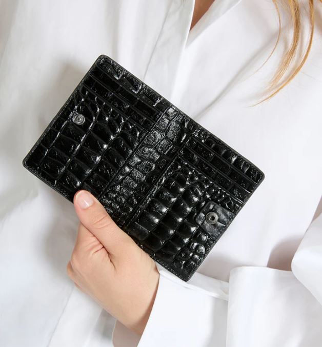 Easy does it wallet Black Croc