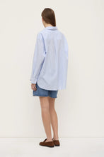 Load image into Gallery viewer, Avoca Stripe LS Shirt Blue/White Stripe
