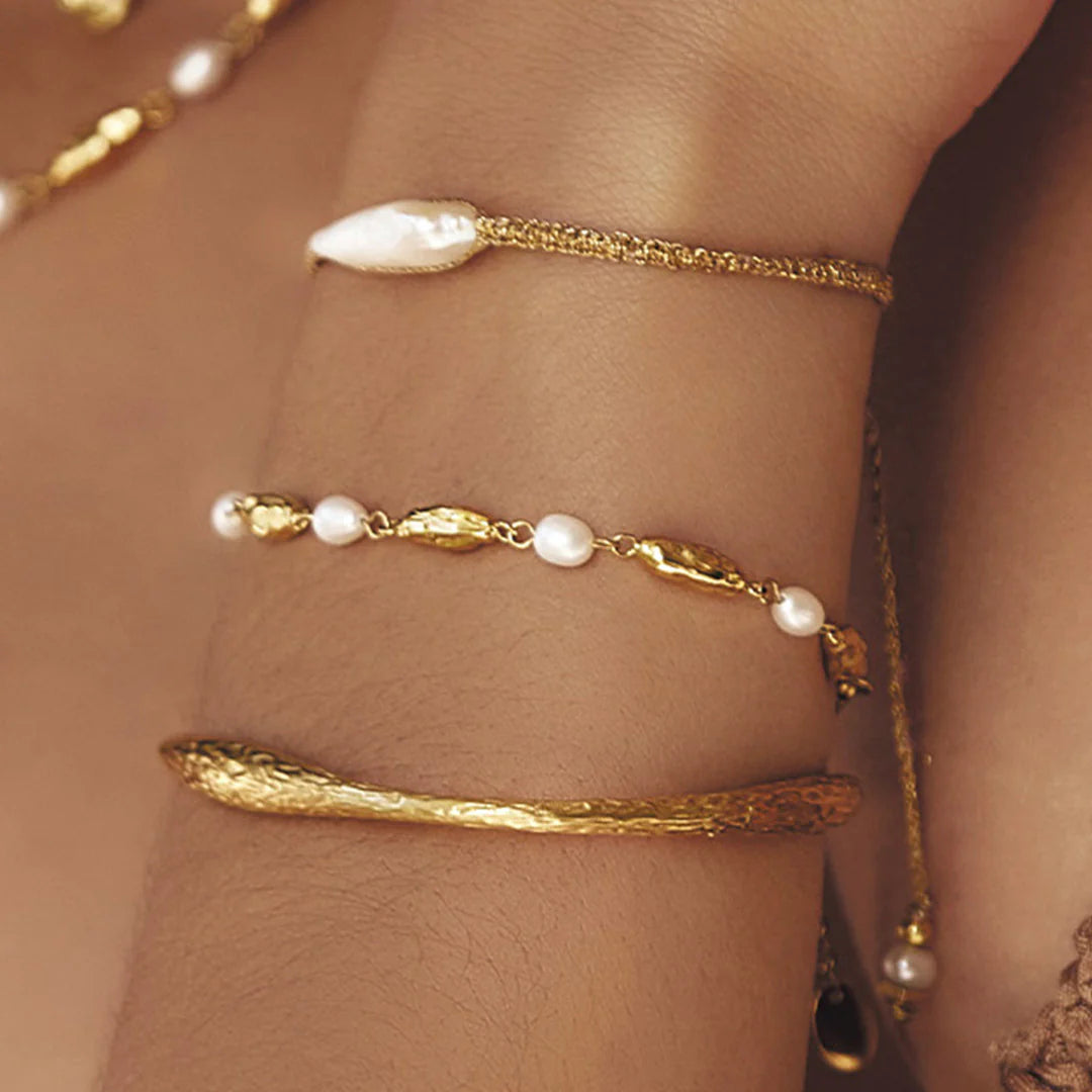 Mimi Pearl gold bracelet