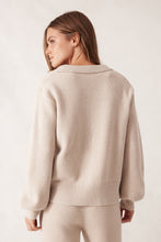 Load image into Gallery viewer, Collared soft knit
