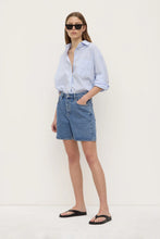 Load image into Gallery viewer, Mid Rise Vintage Denim Short Dark Stone
