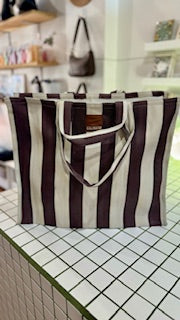 Vacay - brown & cream bag