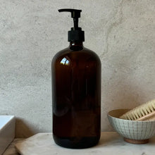 Load image into Gallery viewer, Murchison-Hume Amber Glass Bottles 1000ml
